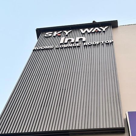 Hotel Sky Way Inn Hisār 外观 照片